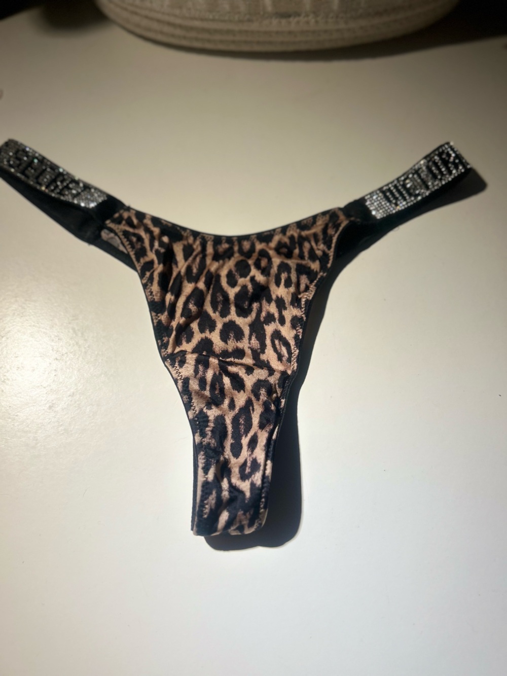 Leopard - Black & Tan
